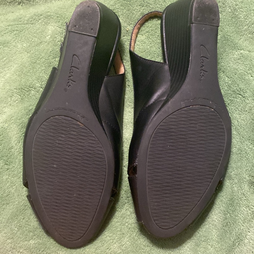 Clarks Black Women's Sandals - Picture 9 of 9